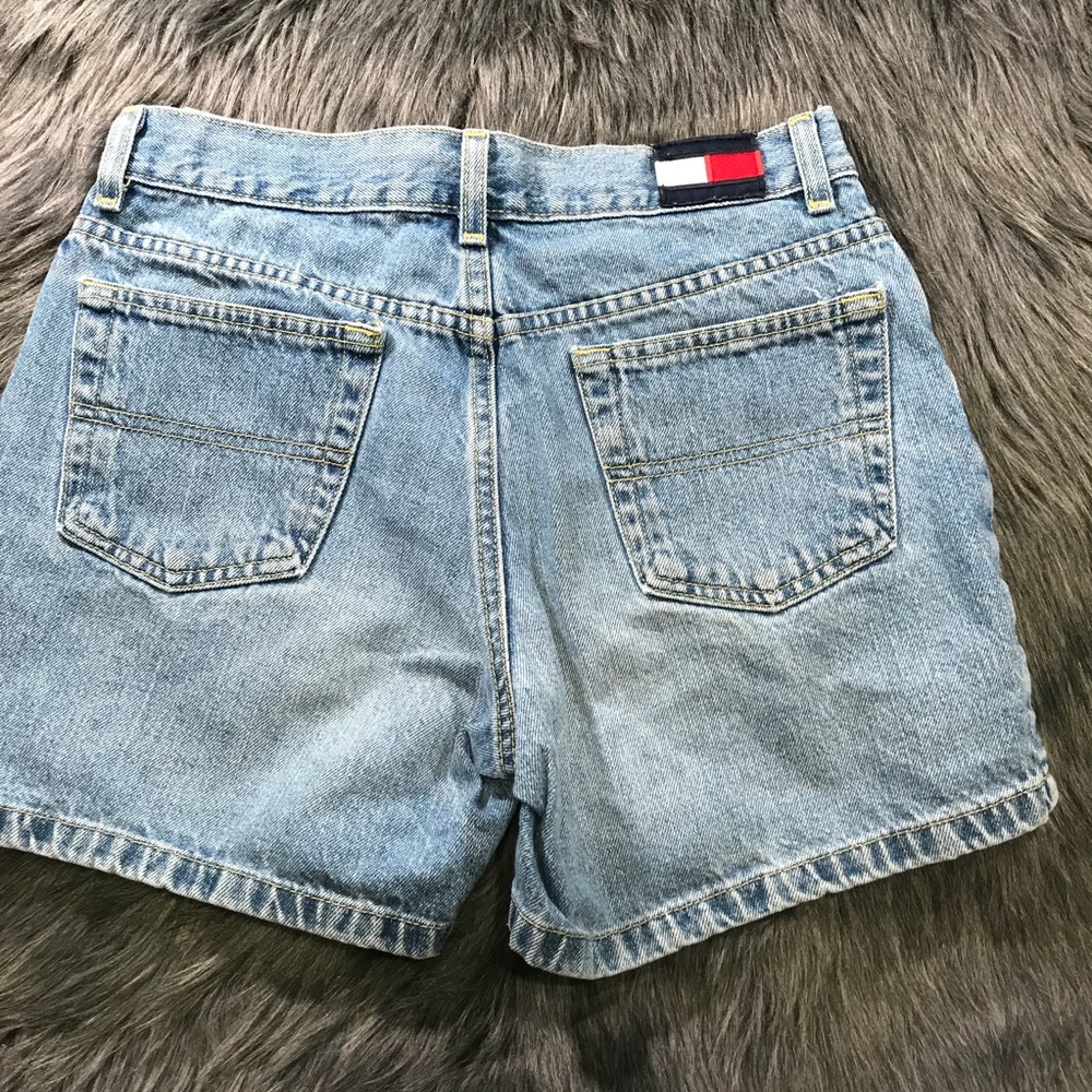 Vintage tommy jeans shorts - Picture 2 of 4